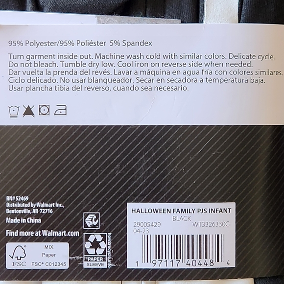 NWT Way to Celebrate Glow in the Dark Skeleton Sleeper Size 18 Months - Picture 4 of 4